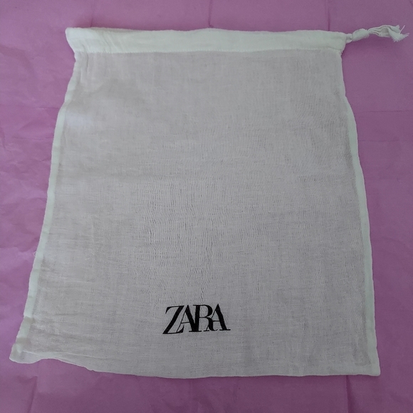 Zara small white dust bag 12" x 13" - Picture 1 of 4